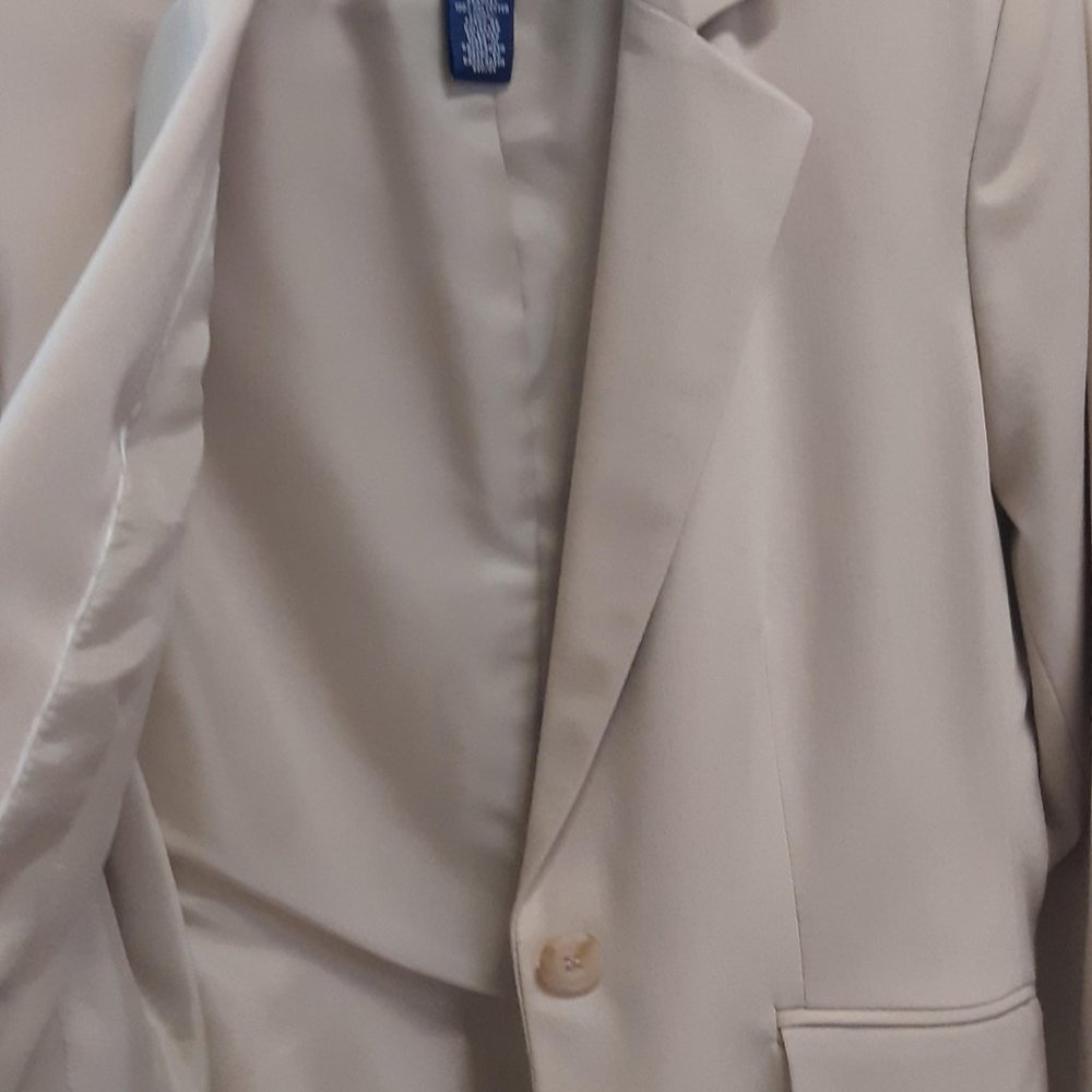 NEW Evan Picone Blazer